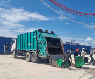 Thu gom rác thải khu vực Đức Lập